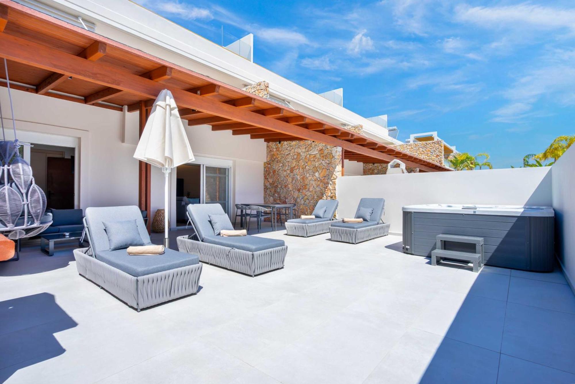 Venezia Luxury Living Villas, ファリラキ エクステリア 写真