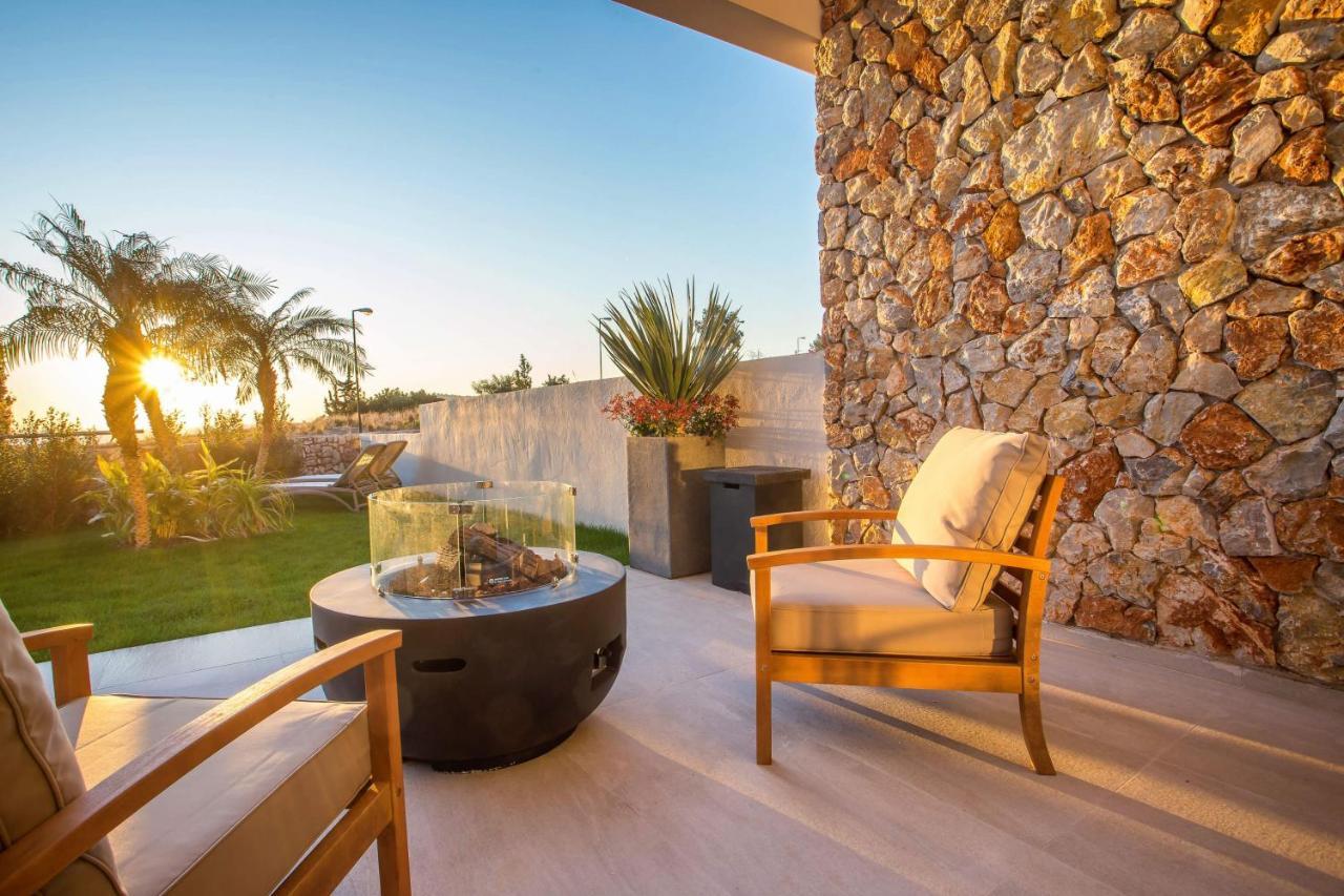 Venezia Luxury Living Villas, ファリラキ エクステリア 写真