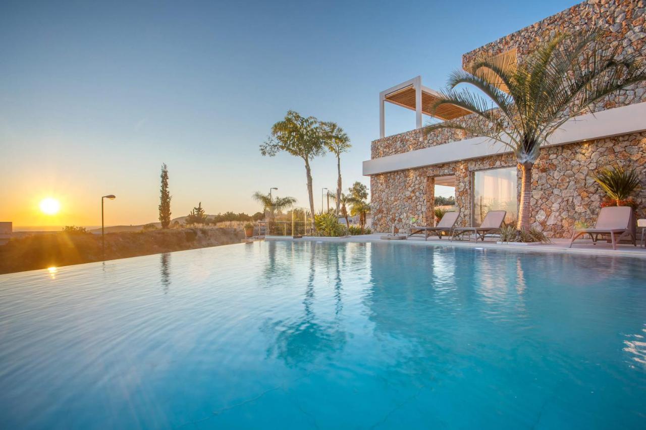 Venezia Luxury Living Villas, ファリラキ エクステリア 写真
